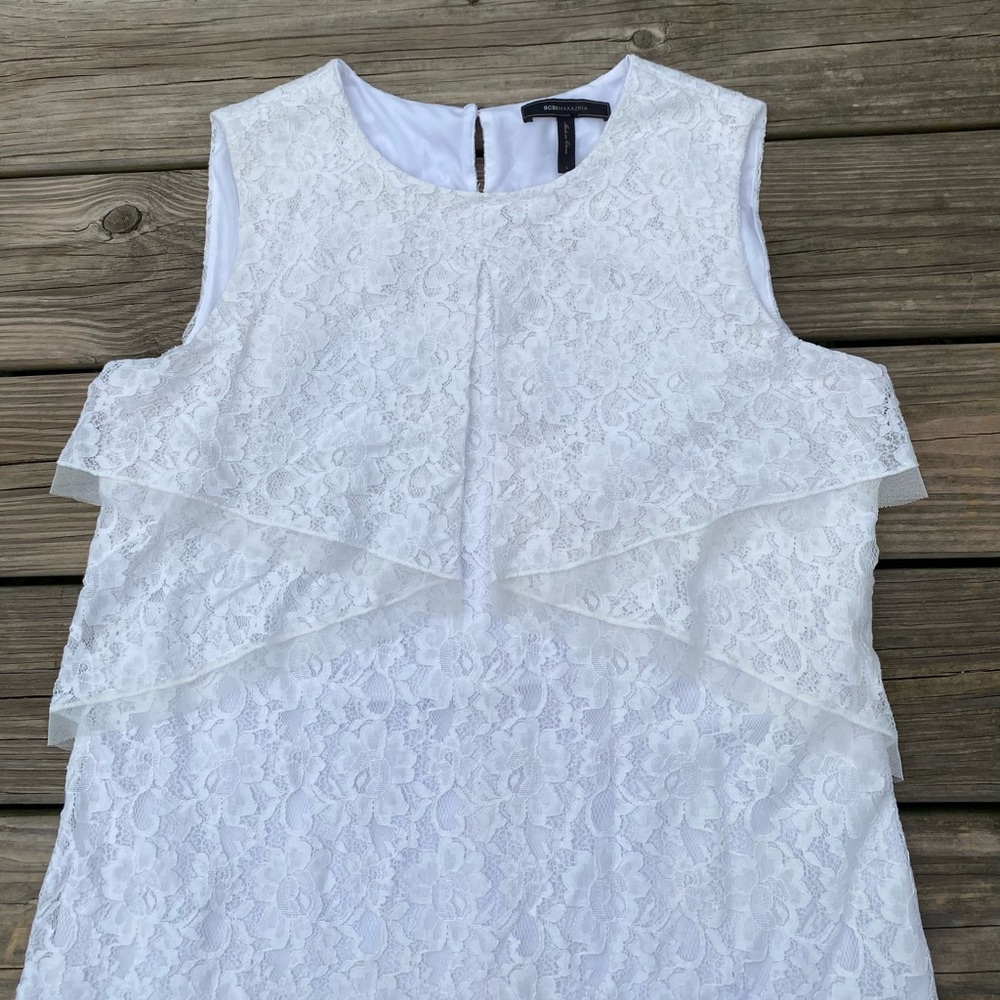 BCBGMaxazria white lace mini dress tulle accent size Large